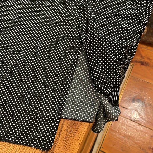 Womens pull on knee length skirt, black and white dot, Size XL, NWT - Picture 2 of 4